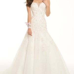 Mermaid Style Wedding Dress